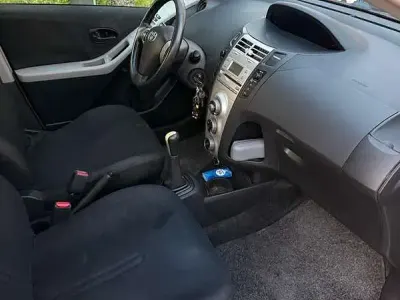 Usata Toyota Yaris Sol 87 CV (63 kW) 2007 Utilitaria
