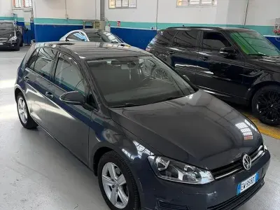 Usata VW Golf VII Highline 105 CV (77 kW) 2013 Grigio Berlina