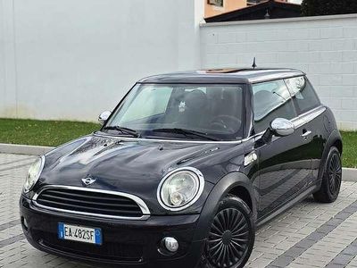 Usata Mini ONE 75 CV (55 kW) 2010 Nero Utilitaria