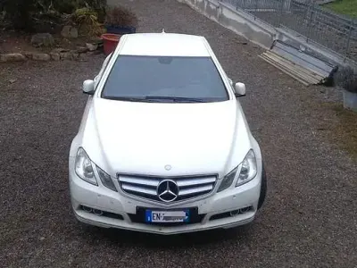 Usata Mercedes E220