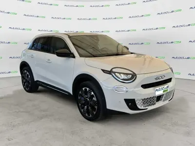 Usata Fiat 600 La Prima 110 CV (80 kW) 2025 Bianco SUV