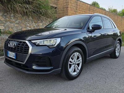 Usata Audi Q3 Comfort 150 CV (110 kW) 2020 Blu/azzurro SUV