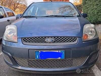 Usata Ford Fiesta 2006 Blu Utilitaria