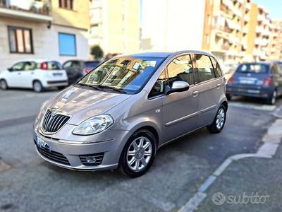Usata Lancia Musa 95 CV (69 kW) 2009 Grigio Monovolume