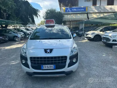 Usata Peugeot 3008 Allure 115 CV (84 kW) 2013 Bianco Station wagon