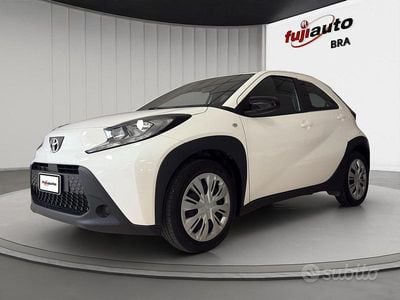 Usata Toyota Aygo X Active 72 CV (52 kW) 2025 Bianco SUV
