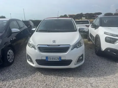 Usata Peugeot 108 Allure 82 CV (60 kW) 2015 Nero Cabrio
