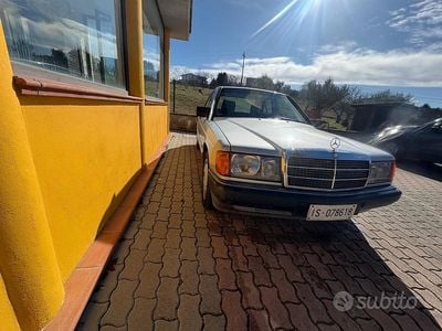 Usata Mercedes 190 1990 Grigio Berlina