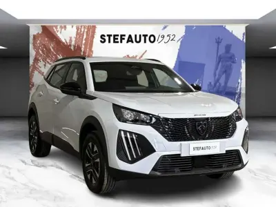 Nuova Peugeot 2008 101 CV (74 kW) 2026 Bianco okenite SUV