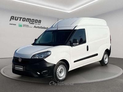 Usata Fiat Doblò 105 CV (77 kW) 2021 Bianco Monovolume