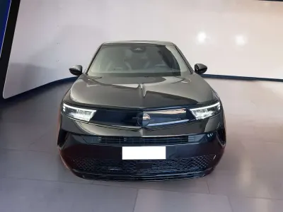 Usata Opel Mokka 136 CV (100 kW) 2025 Nero SUV