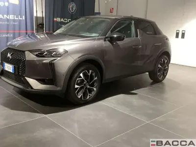 Usata DS Automobiles DS3 Crossback Opera 131 CV (96 kW) 2024 Grigio SUV