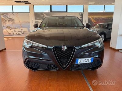 Usata Alfa Romeo Stelvio Sprint 190 CV (139 kW) 2020 Nero SUV