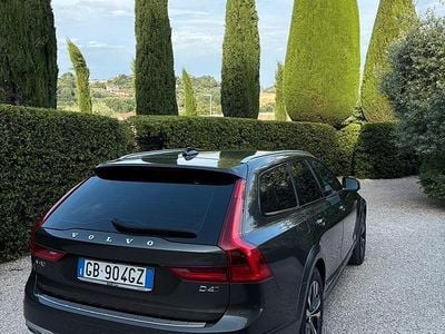 Usata Volvo V90 CC 190 CV (139 kW) 2020 Marrone Station wagon