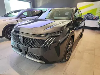 Nuova Peugeot 3008 Allure 136 CV (100 kW) 2026 Grigio titanio SUV