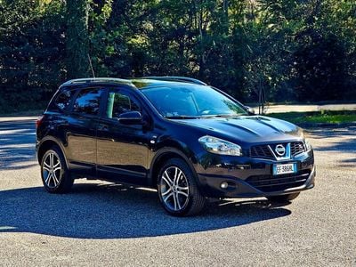 Usata Nissan Qashqai +2 Tekna 150 CV (110 kW) 2010 Nero SUV