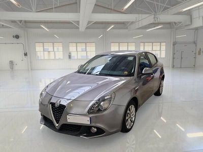Usata Alfa Romeo Giulietta 119 CV (87 kW) 2017 Grigio Utilitaria