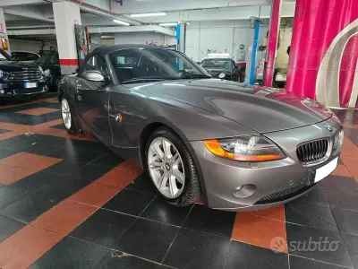 Usata BMW Z4 Sport Line 192 CV (141 kW) 2004 Grigio Cabrio