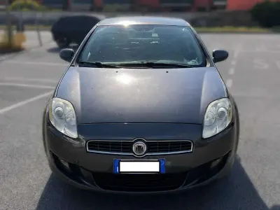 Usata Fiat Bravo 90 CV (66 kW) 2008 Grigio Utilitaria