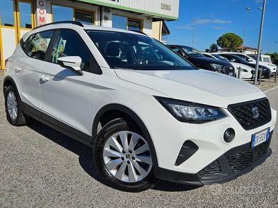 Usata Seat Arona Style 95 CV (69 kW) 2023 Bianco SUV