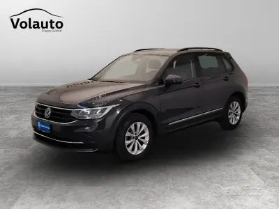 Usata VW Tiguan Life 150 CV (110 kW) 2022 Grigio SUV