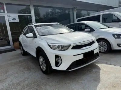 Gebraucht Kia Stonic Urban 83 PS (61 kW) 2023 Altro SUV