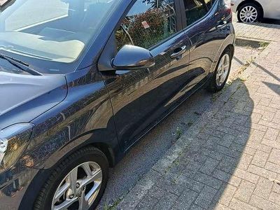 Usata Hyundai i10 65 CV (47 kW) 2023 Grigio Utilitaria