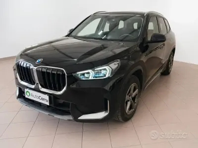 Begagnad BMW X1 136 HK (100 kW) 2023 Svart SUV