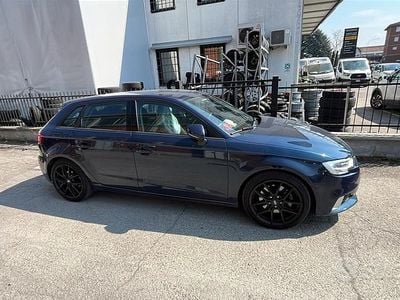 Usata Audi A3 150 CV (110 kW) 2019 Blu Berlina