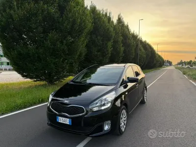 Usata Kia Carens