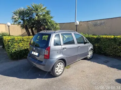 Usata Fiat Idea 80 CV (58 kW) 2008 Grigio Monovolume