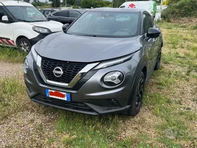 Usata Nissan Juke N-Connecta 114 CV (83 kW) 2024 Grigio SUV