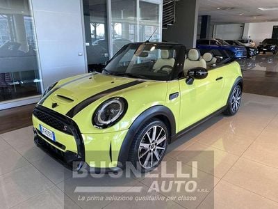 Usata Mini Cooper S Cabriolet Classic 178 CV (130 kW) 2023 Zesty yellow Cabrio