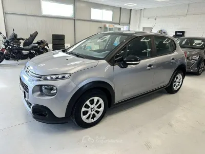 Usata Citroën C3 Feel 110 CV (80 kW) 2019 Argento Utilitaria