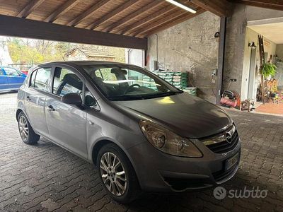 Grigio Usata 2008 Opel Corsa Enjoy Berlina | 3500 € (Buon prezzo)