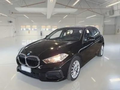 Usata BMW 116 Advantage 109 CV (80 kW) 2021 Nero Utilitaria