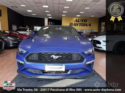 Usata Ford Mustang Fastback 317 CV (233 kW) 2018 Blu Coupé