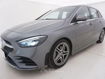 Usata Mercedes B180 Premium 136 CV (100 kW) 2021 Gray Monovolume