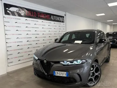 Begagnad Alfa Romeo Tonale Edizione Speciale 160 HK (117 kW) 2023 Grå SUV