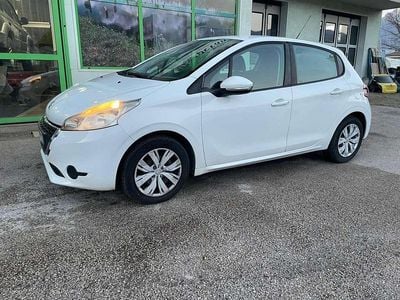 Bianco Usata 2012 Peugeot 208 Business-Line Utilitaria | 5850 € (Buon prezzo)
