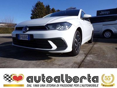 Käytetty VW Polo Life 95 HP (69 kW) 2023 Valkoinen Viistoperä