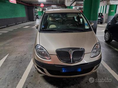 Usata 2005 Lancia Musa Monovolume | 3800 € (Cara)