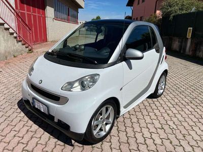 usata Smart ForTwo Coupé 0.8 cdi Pulse 54cv FL . Neopatentato.