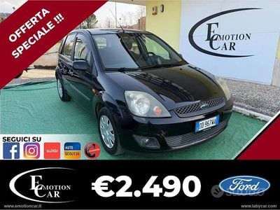 Usata Ford Fiesta 68 CV (50 kW) 2006 Nero Utilitaria