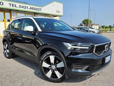 Usata Volvo XC40 Momentum 150 CV (110 kW) 2020 Nero SUV