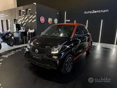 Usata Smart ForFour 71 CV (52 kW) 2016 Nero Utilitaria