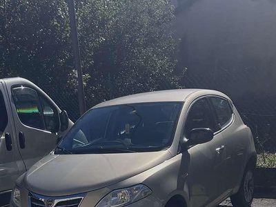 Usata Lancia Ypsilon Gold 86 CV (63 kW) 2013 Beige Utilitaria