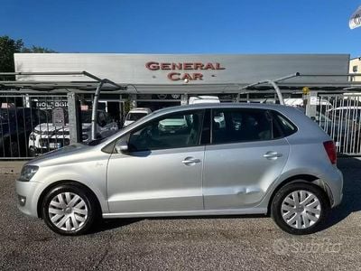 Usata VW Polo Comfortline 75 CV (55 kW) 2013 Grigio Utilitaria