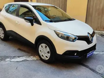 Käytetty Renault Captur Life 90 HP (66 kW) 2016 Peessi Katumaasturi