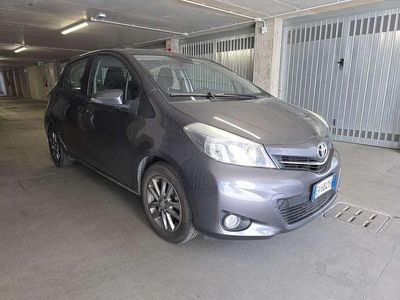 Usata Toyota Yaris Trend 69 CV (50 kW) 2014 Utilitaria